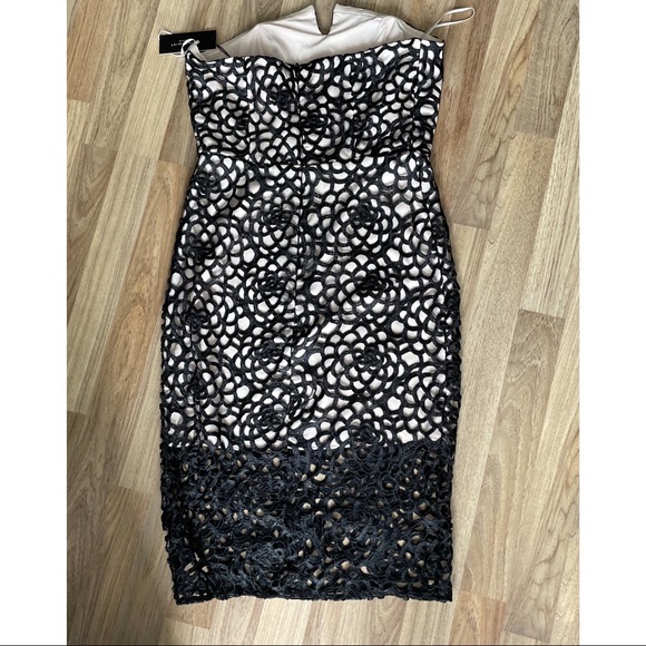 BNWT Romeo & Juliet Couture Black Lace Dress - Picture 2 of 6